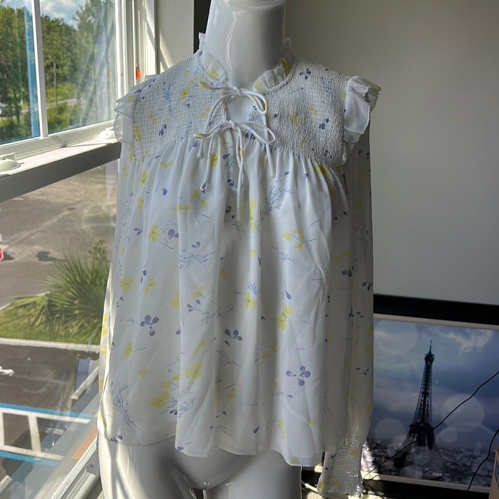 TAHARI SHIRT TOP BLOUSE SIZE M MSRP $78.00 NWT